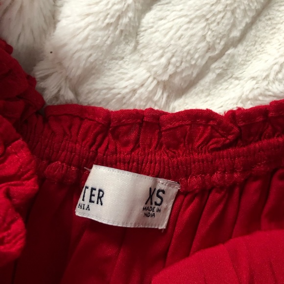 red top - Picture 2 of 2